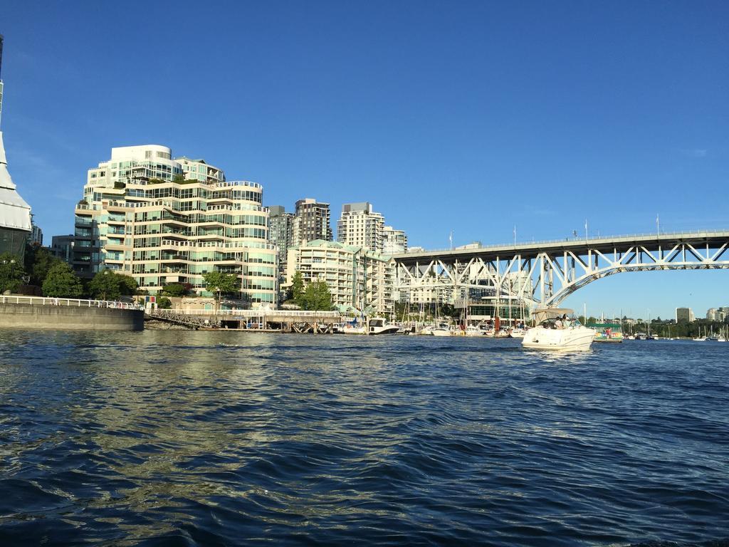 Cozy Bedrooms Guest House Vancouver Luaran gambar