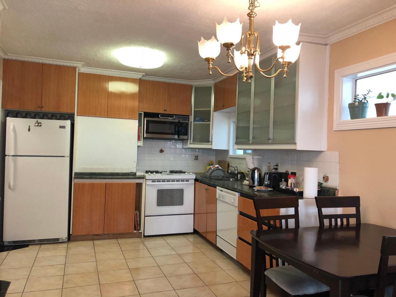 Cozy Bedrooms Guest House Vancouver Luaran gambar